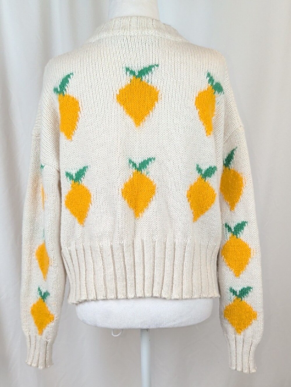 EUC Daisy Street White Lemon Knit Crop Sweater M - Picture 5 of 13